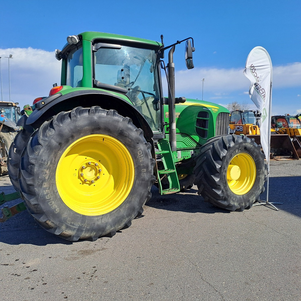 JOHN DEERE 7530 PREMIUM - جرار: صور 2 JOHN DEERE 7530 PREMIUM - جرار: صور 2