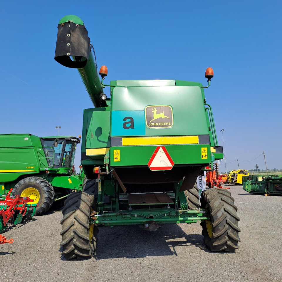 MIETITREBBIA JOHN DEERE CTS - حصادة شاملة: صور 4 MIETITREBBIA JOHN DEERE CTS - حصادة شاملة: صور 4