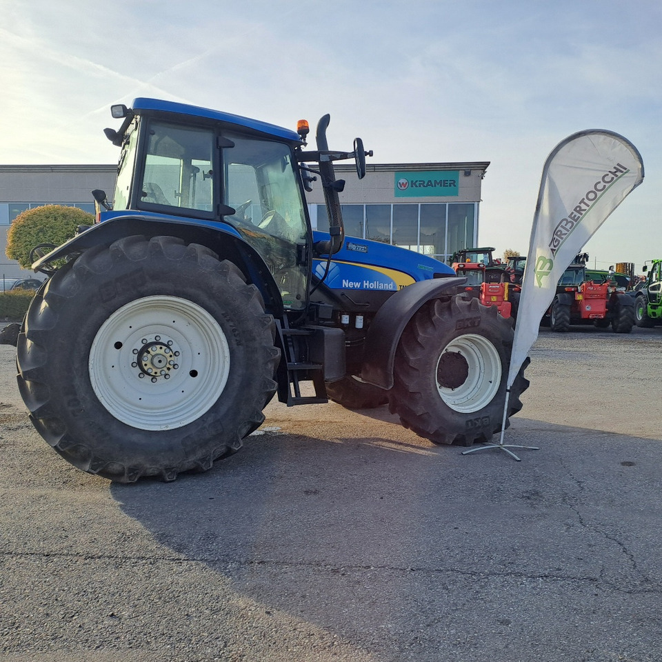 NEW HOLLAND TM 190 - جرار: صور 4 NEW HOLLAND TM 190 - جرار: صور 4