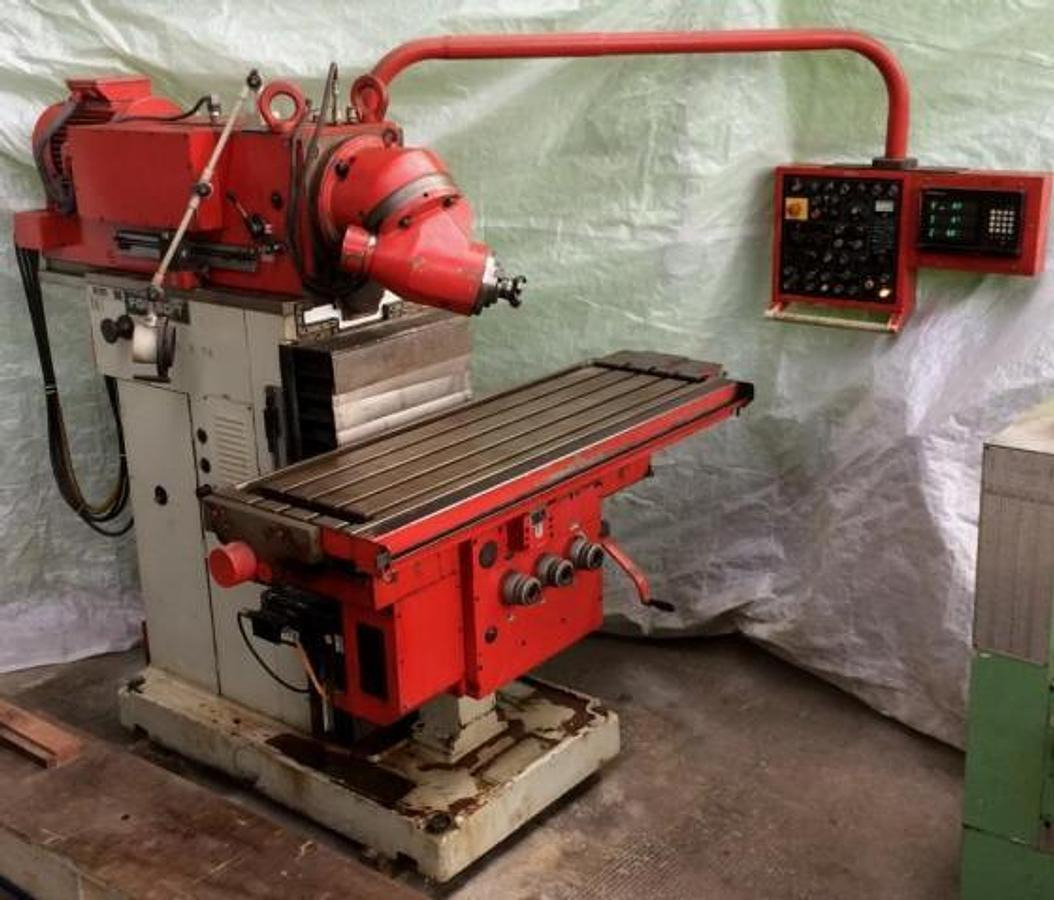 Konsolfräsmaschine (Universalfräsmaschine) STROJTOS - آلة طحن المعادن: صور 1 Konsolfräsmaschine (Universalfräsmaschine) STROJTOS - آلة طحن المعادن: صور 1