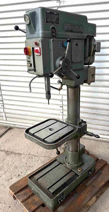 Säulenbohrmaschine ALZMETALL - دريل ثابت: صور 1 Säulenbohrmaschine ALZMETALL - دريل ثابت: صور 1
