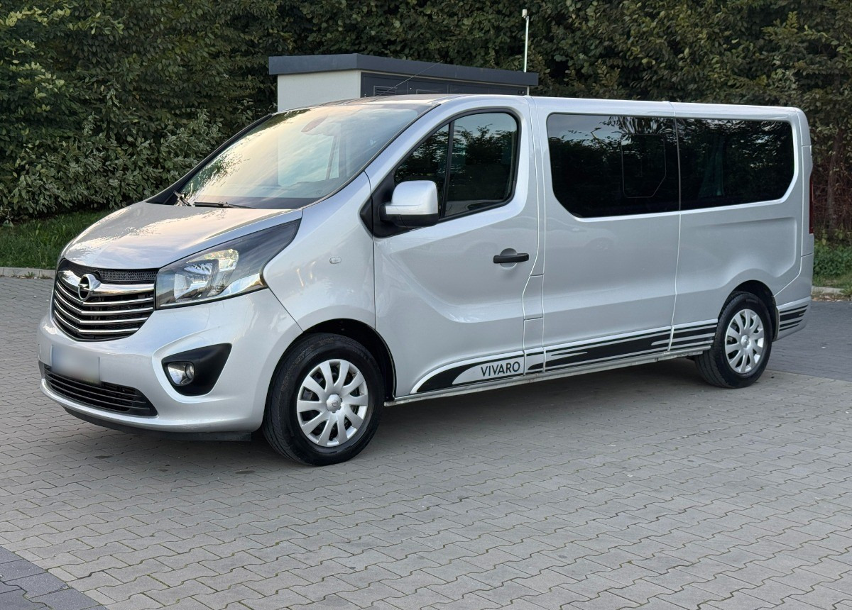 Opel Vivaro 1.6 DCI 145KM 9 osobowy Nawiewy góra dół DOINWESTOWANY Super stan - سيارة ستيشن: صور 1 Opel Vivaro 1.6 DCI 145KM 9 osobowy Nawiewy góra dół DOINWESTOWANY Super stan - سيارة ستيشن: صور 1