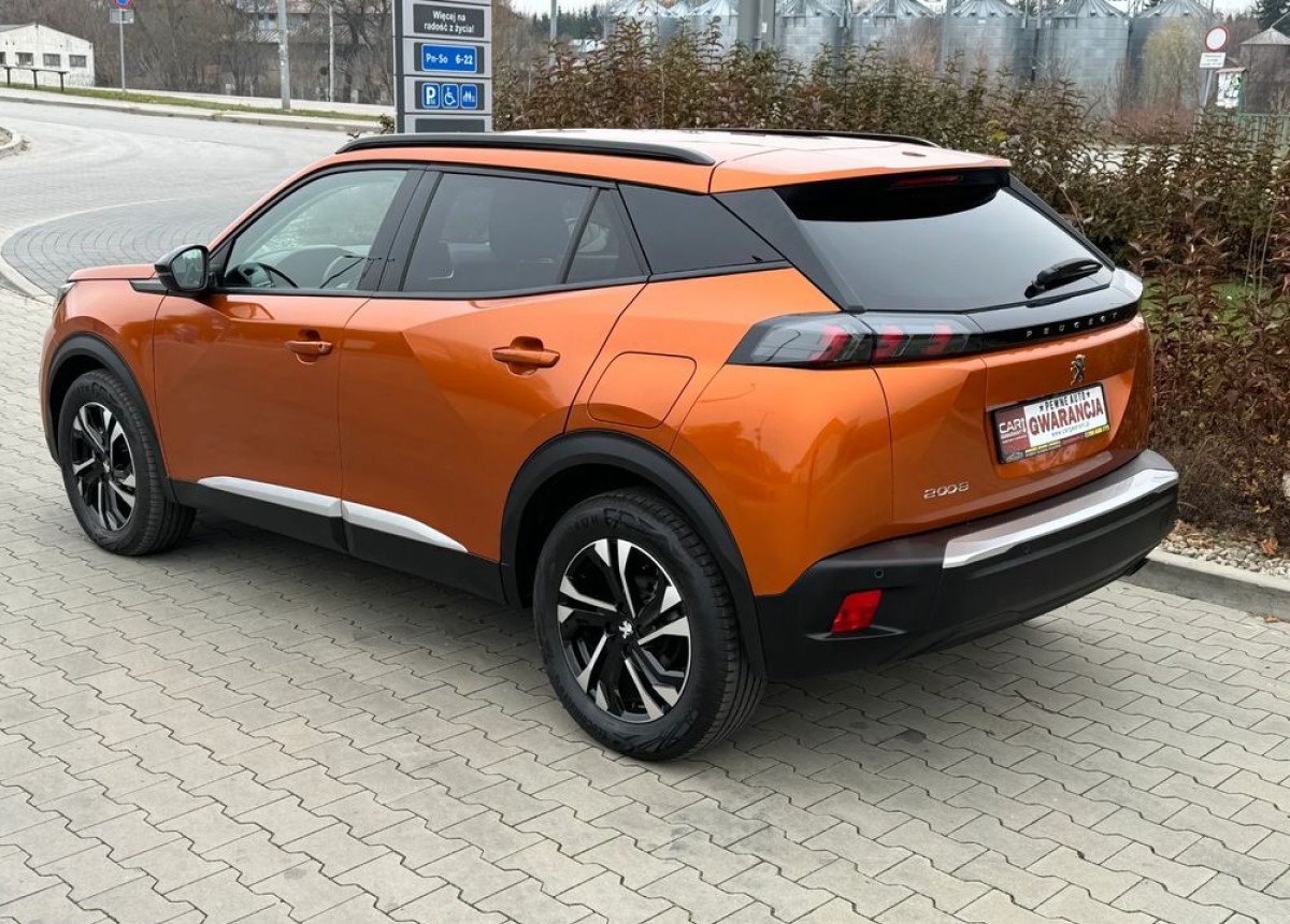 Peugeot 2008 Peugeot 1.2 benz 100 km Allure 6tys przebieg fabrycznie nowy - سيارة دفع رباعي: صور 2 Peugeot 2008 Peugeot 1.2 benz 100 km Allure 6tys przebieg fabrycznie nowy - سيارة دفع رباعي: صور 2