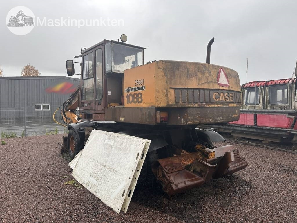 Case Poclain 1088 P  - حفارة على عجلات: صور 5 Case Poclain 1088 P  - حفارة على عجلات: صور 5