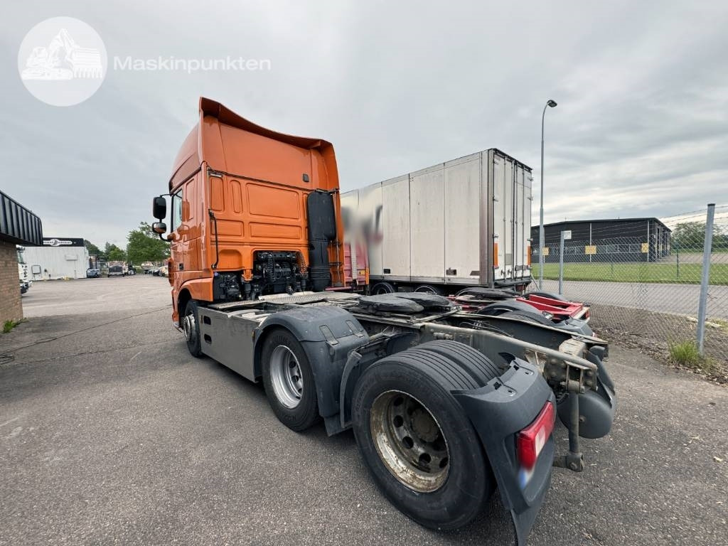 DAF XF 510 - شاحنة جرار: صور 2 DAF XF 510 - شاحنة جرار: صور 2