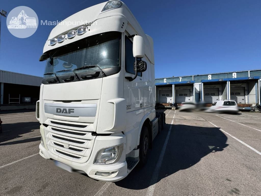 DAF XF 510 - شاحنة جرار: صور 3 DAF XF 510 - شاحنة جرار: صور 3