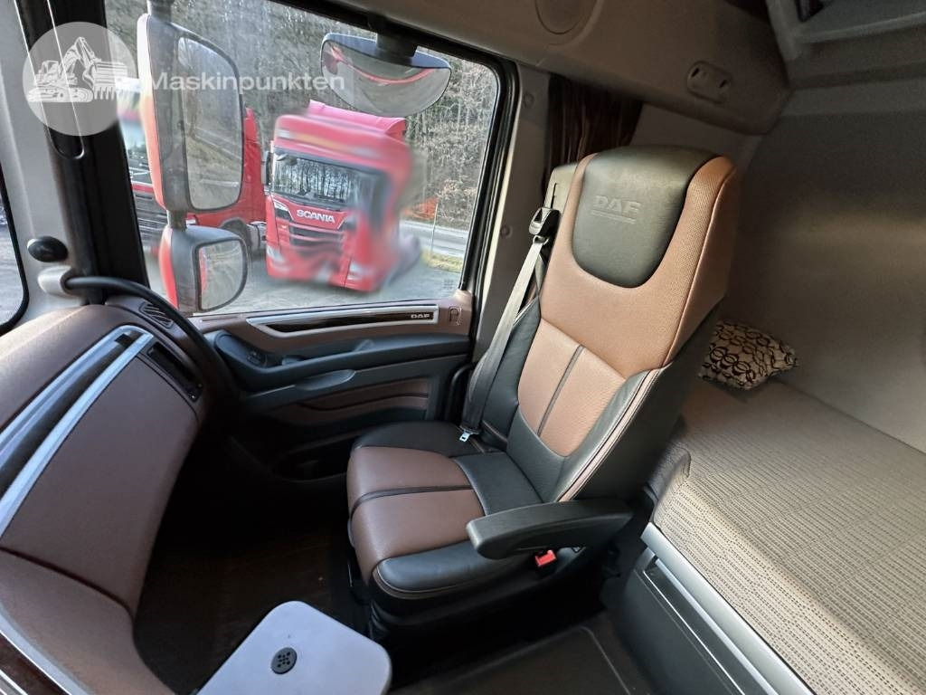 DAF XF 530  إيجار DAF XF 530: صور 28