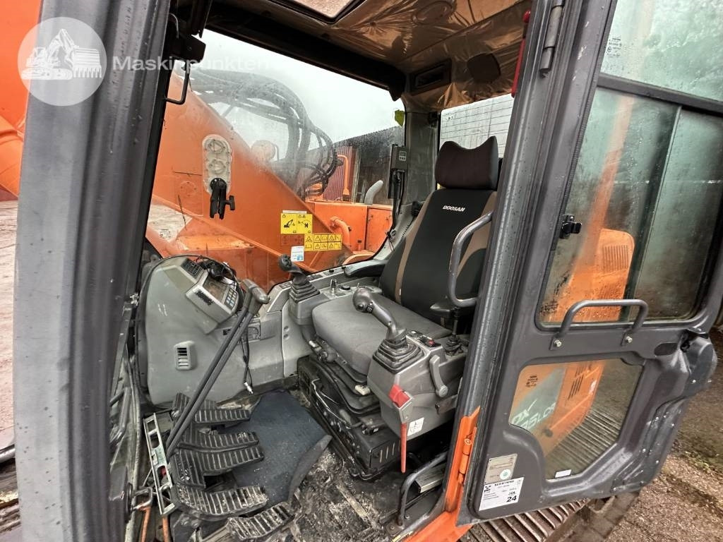 حفارات زحافة Doosan DX 235 LCR: صور 15