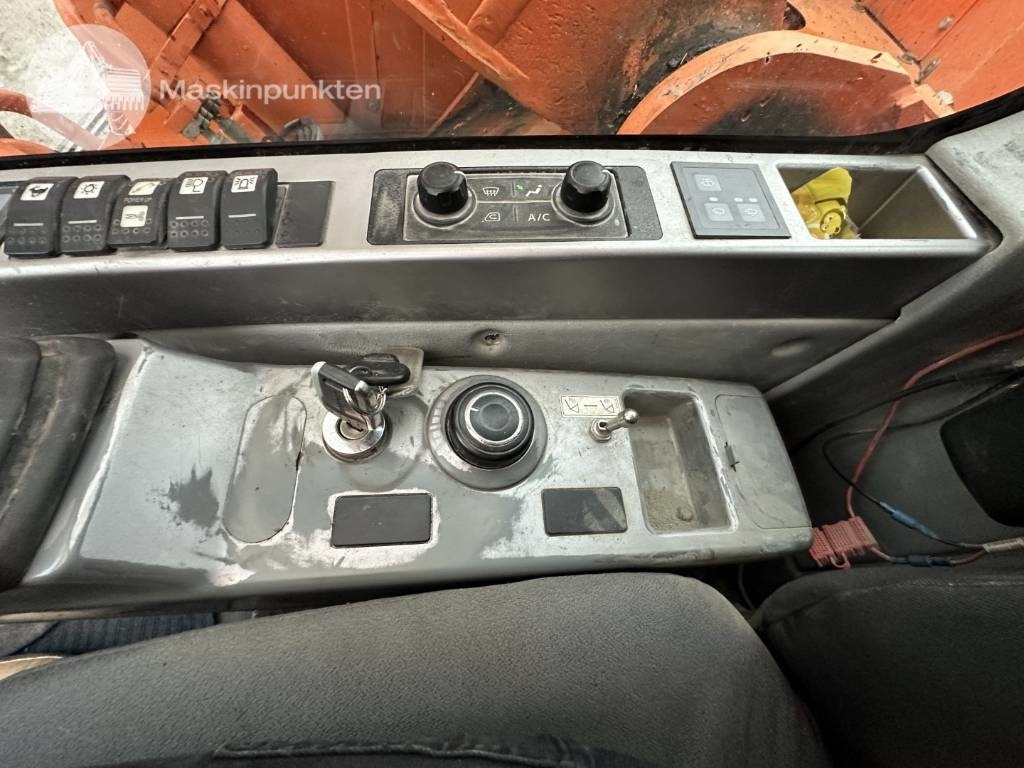 حفارات زحافة Doosan DX 235 LCR: صور 23