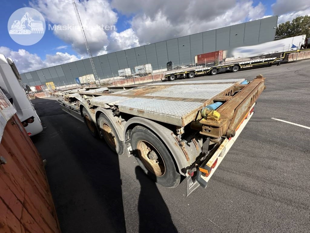 Fliegl SDS 400 - شاحنات الحاويات / جسم علوي قابل للتغيير نصف مقطورة: صور 3 Fliegl SDS 400 - شاحنات الحاويات / جسم علوي قابل للتغيير نصف مقطورة: صور 3