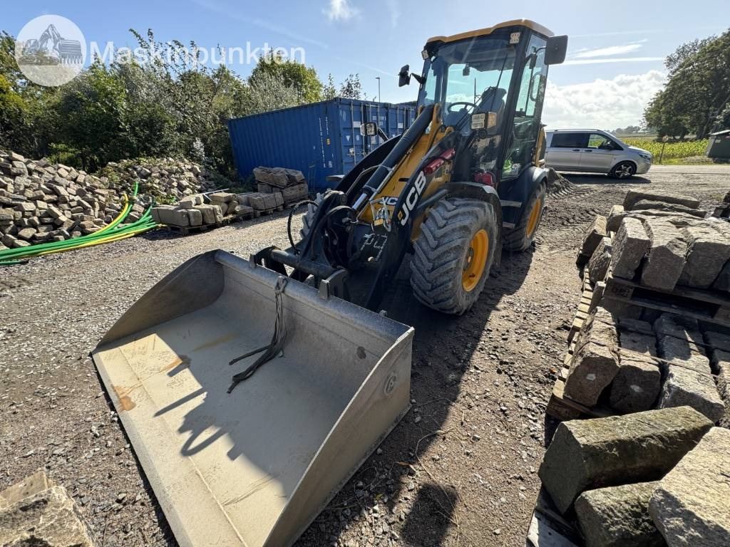 JCB 409 - اللودر بعجل: صور 1 JCB 409 - اللودر بعجل: صور 1