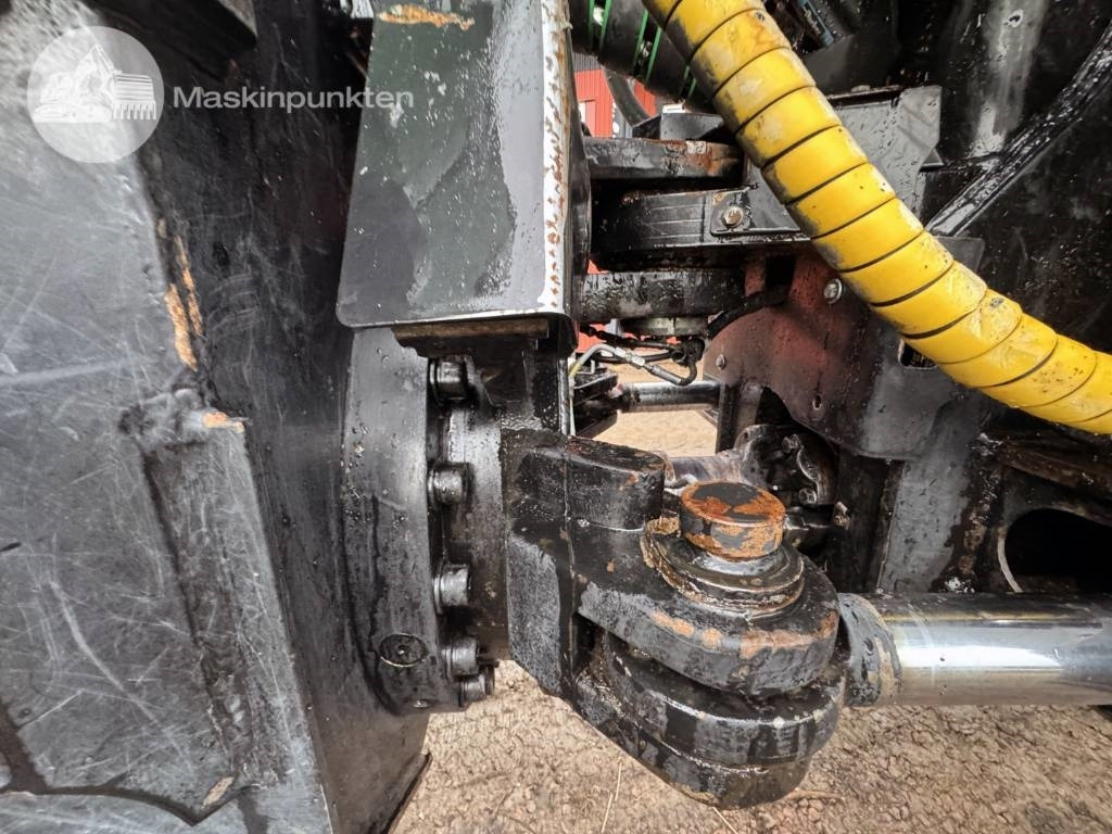 شاحنات نقل الأخشاب في الغابات John Deere 1910 G: صور 18