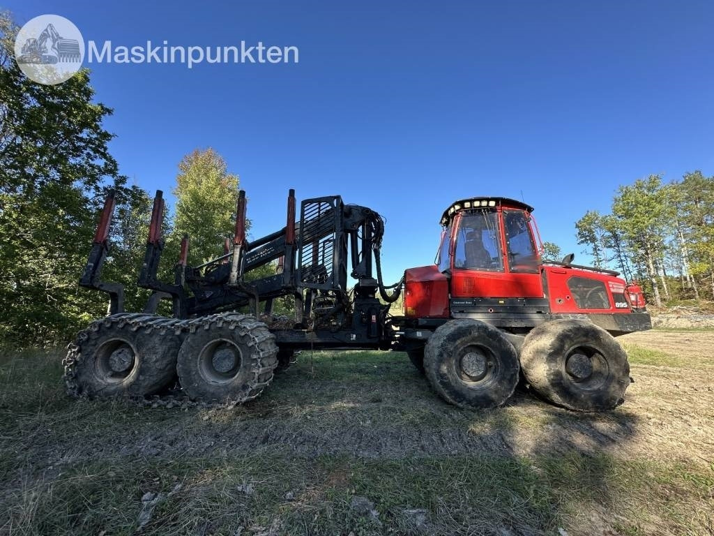 Komatsu 895 - شاحنات نقل الأخشاب في الغابات: صور 4 Komatsu 895 - شاحنات نقل الأخشاب في الغابات: صور 4