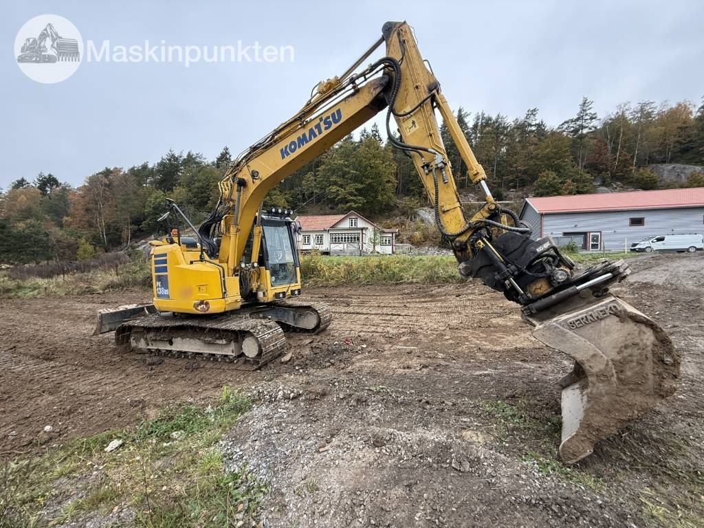 Komatsu PC 138 US-11 - حفارات زحافة: صور 3 Komatsu PC 138 US-11 - حفارات زحافة: صور 3