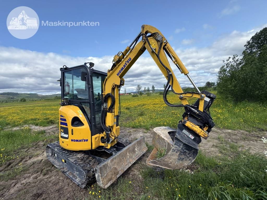 Komatsu PC 26 MR - حفارة مصغرة: صور 1 Komatsu PC 26 MR - حفارة مصغرة: صور 1