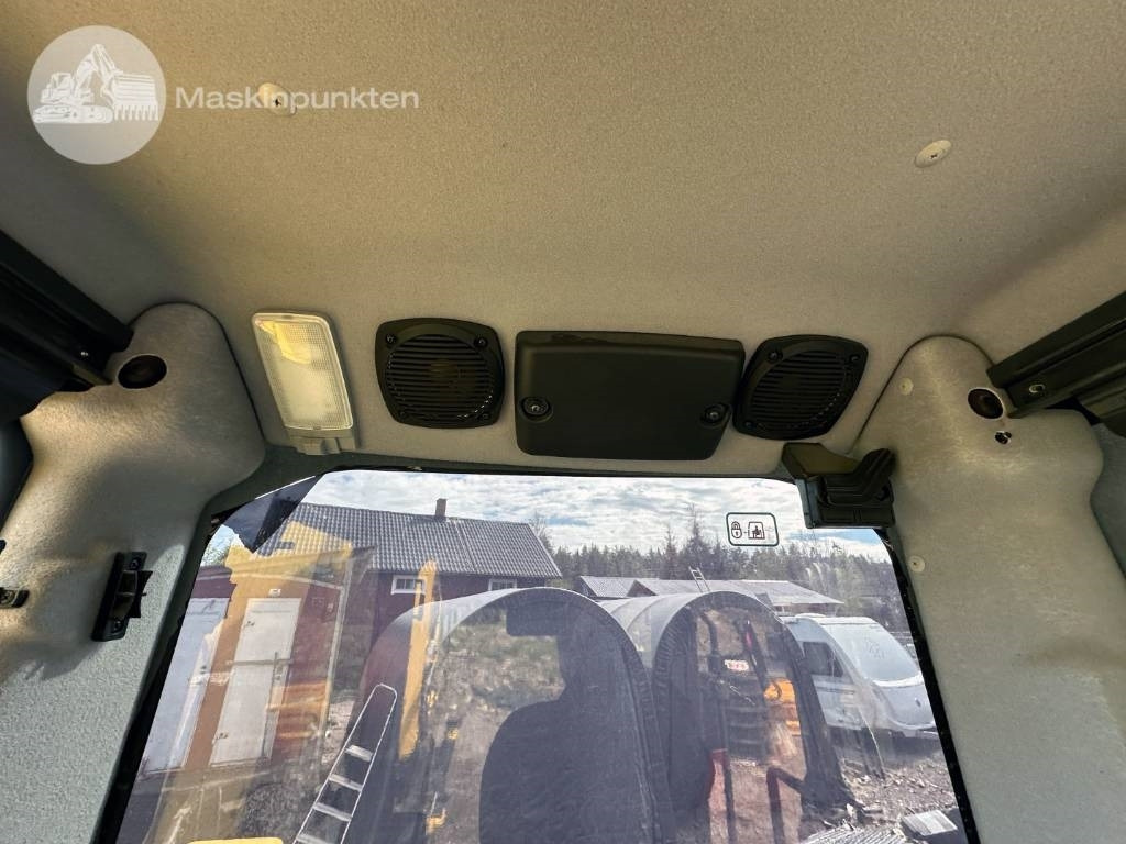 حفارة مصغرة Komatsu PC 78 US-11 E0: صور 26 حفارة مصغرة Komatsu PC 78 US-11 E0: صور 26