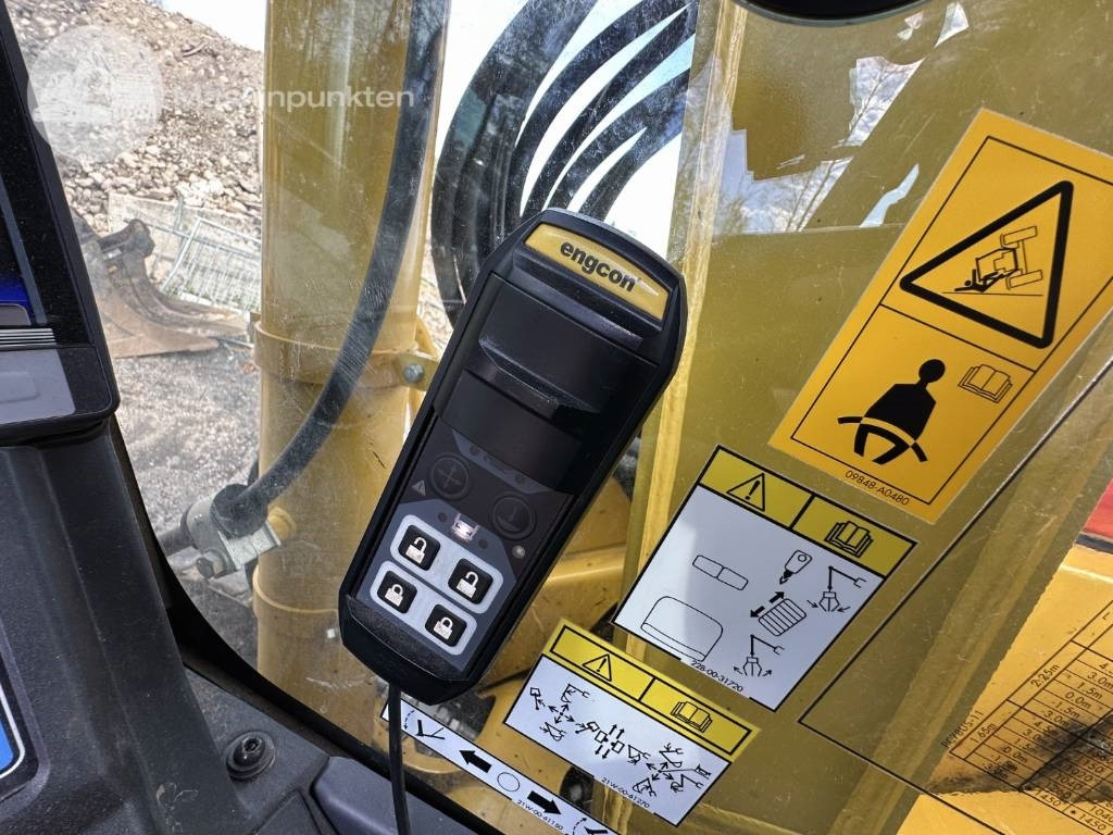 حفارة مصغرة Komatsu PC 78 US-11 E0: صور 24 حفارة مصغرة Komatsu PC 78 US-11 E0: صور 24