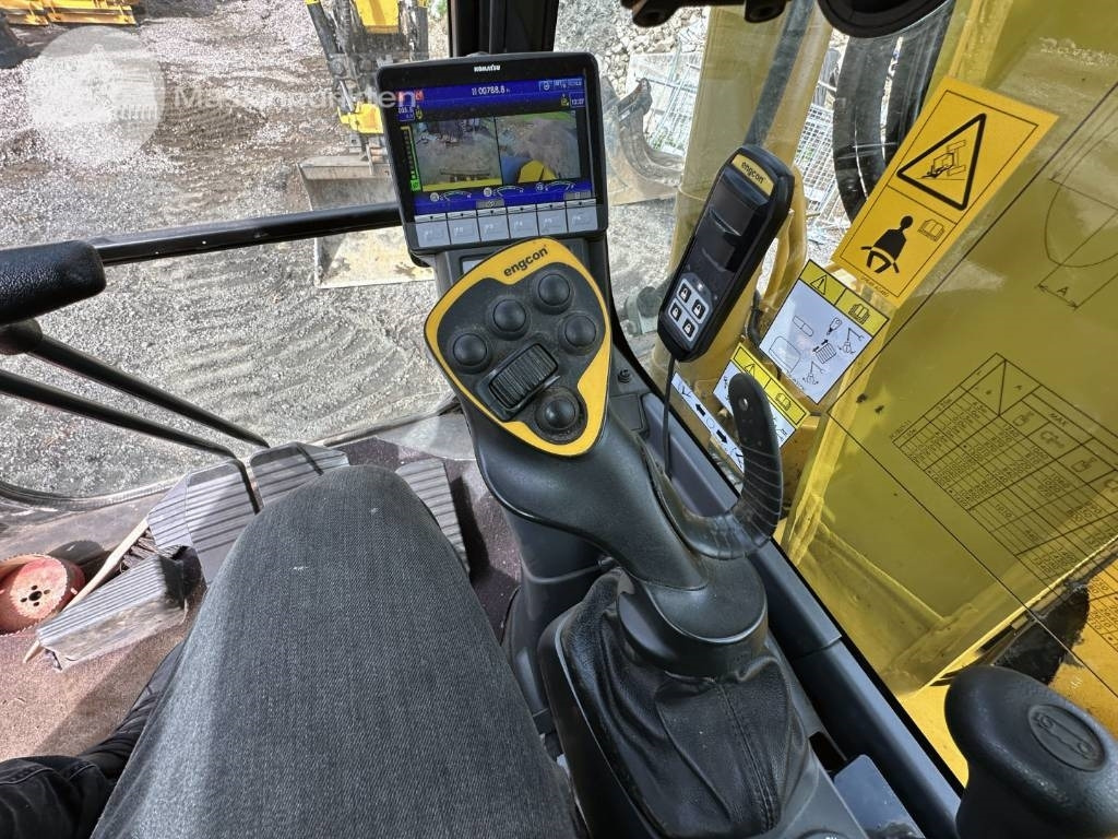 حفارة مصغرة Komatsu PC 78 US-11 E0: صور 16 حفارة مصغرة Komatsu PC 78 US-11 E0: صور 16