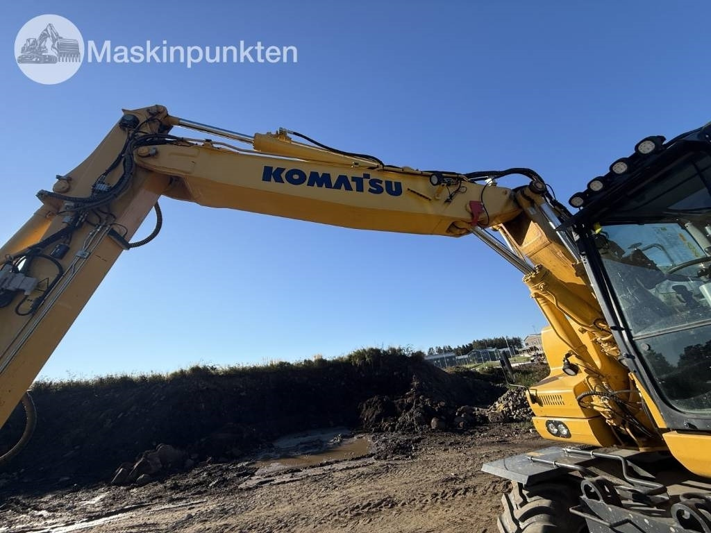 حفارة على عجلات Komatsu PW 160: صور 33 حفارة على عجلات Komatsu PW 160: صور 33