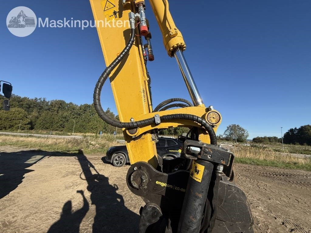 حفارة على عجلات Komatsu PW 160: صور 28 حفارة على عجلات Komatsu PW 160: صور 28