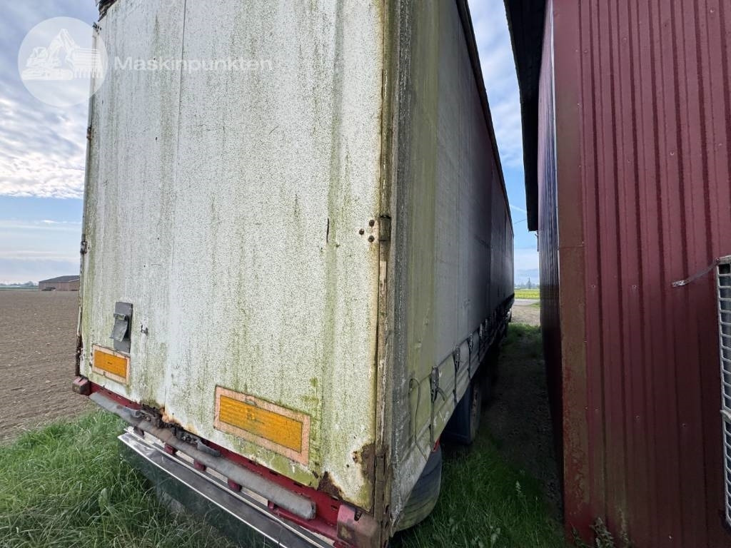 Krone SDP 27 - الخيمة نصف مقطورة: صور 4 Krone SDP 27 - الخيمة نصف مقطورة: صور 4