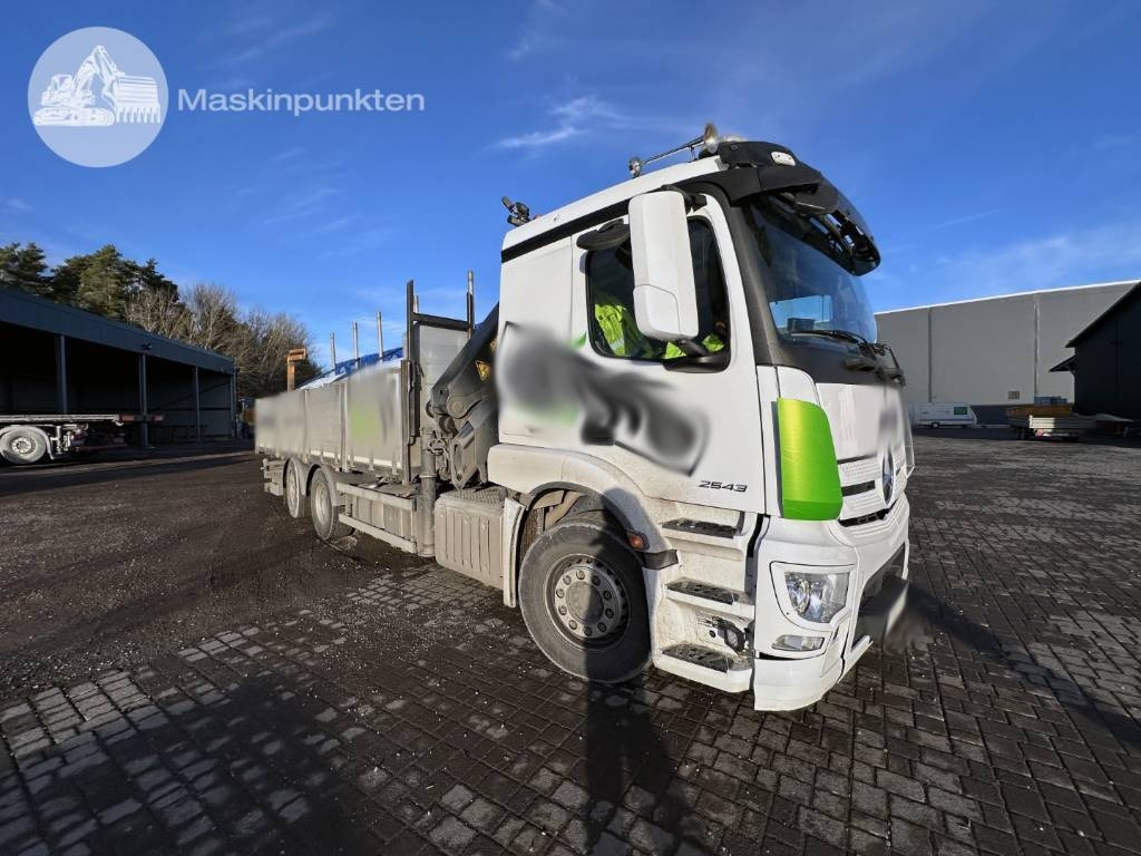Mercedes-Benz 2543 - شاحنة كرين: صور 1 Mercedes-Benz 2543 - شاحنة كرين: صور 1