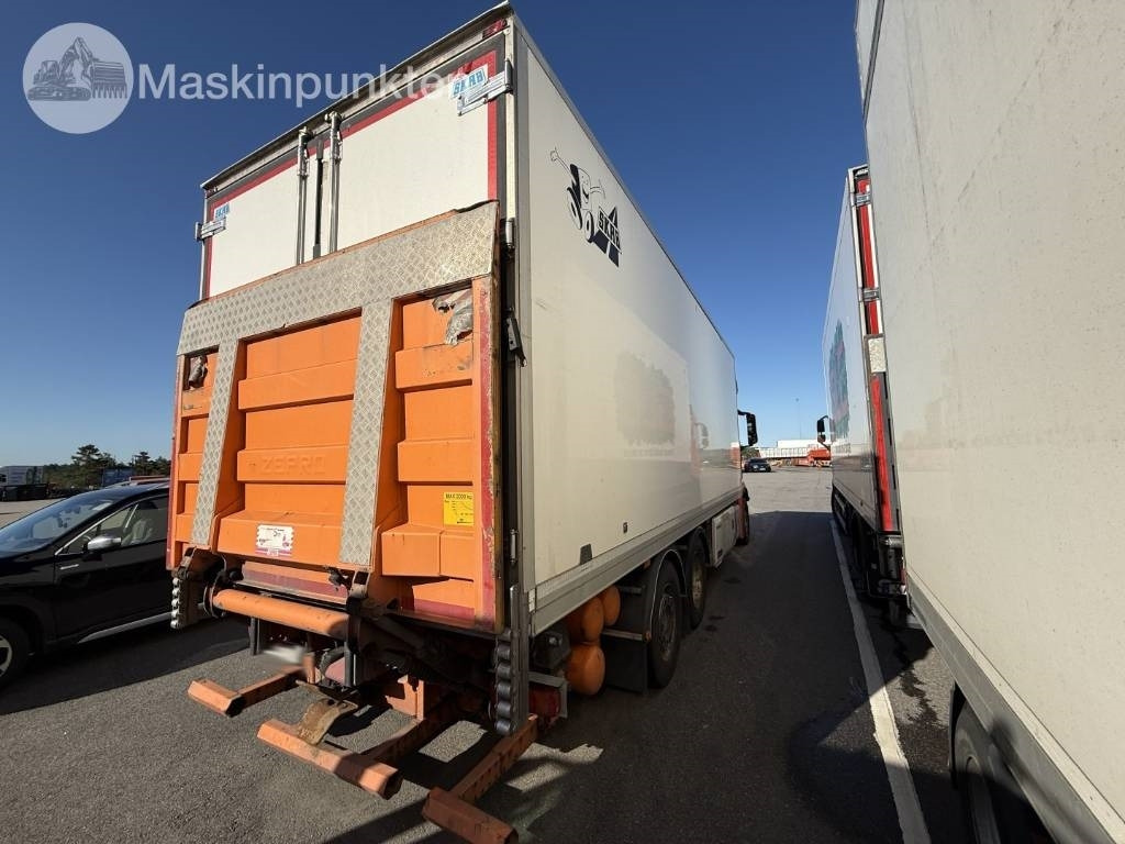 Mercedes-Benz Actros 2551 - مبردة شاحنة: صور 4 Mercedes-Benz Actros 2551 - مبردة شاحنة: صور 4