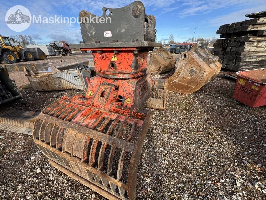 NPK DC-25 - مخلبي - آلات البناء: صور 4 NPK DC-25 - مخلبي - آلات البناء: صور 4