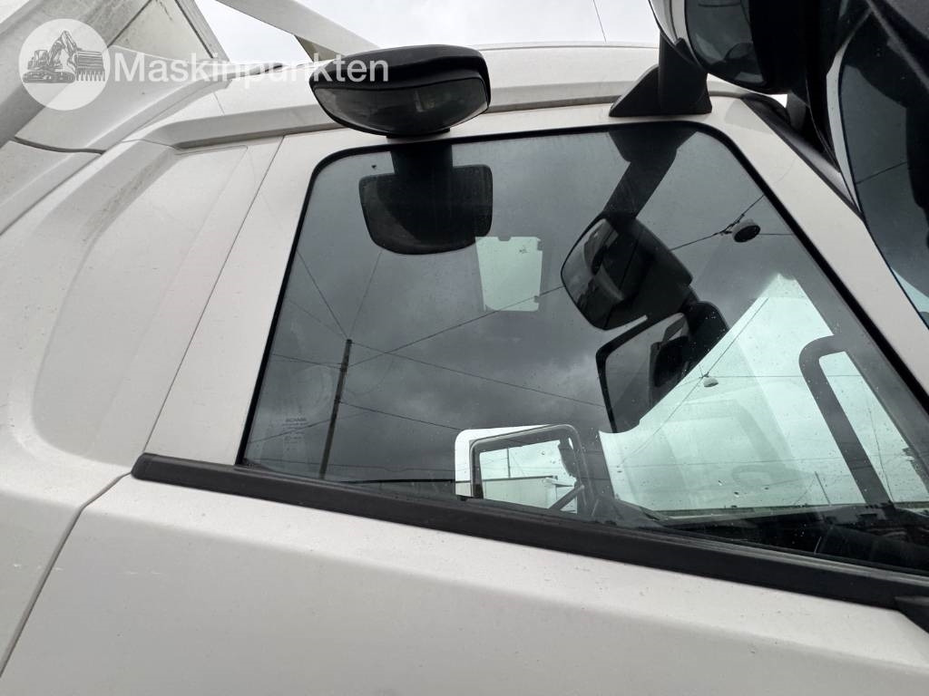 Scania P 250 - بصندوق مغلق شاحنة: صور 5 Scania P 250 - بصندوق مغلق شاحنة: صور 5