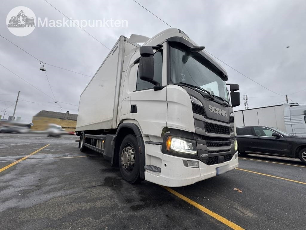 Scania P 250 - بصندوق مغلق شاحنة: صور 4 Scania P 250 - بصندوق مغلق شاحنة: صور 4