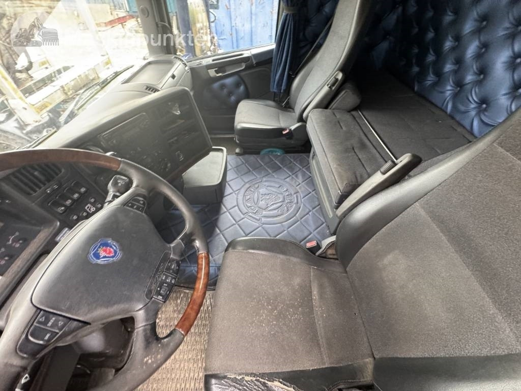 بصندوق مغلق شاحنة Scania R 420 LB: صور 31 بصندوق مغلق شاحنة Scania R 420 LB: صور 31