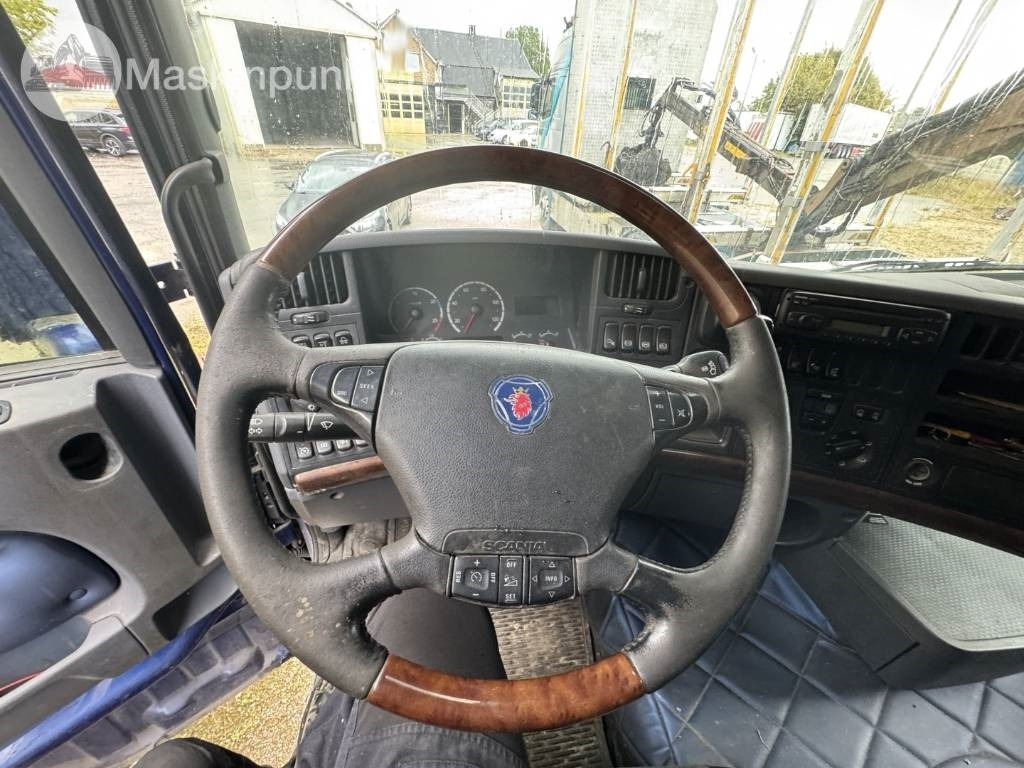 بصندوق مغلق شاحنة Scania R 420 LB: صور 32 بصندوق مغلق شاحنة Scania R 420 LB: صور 32