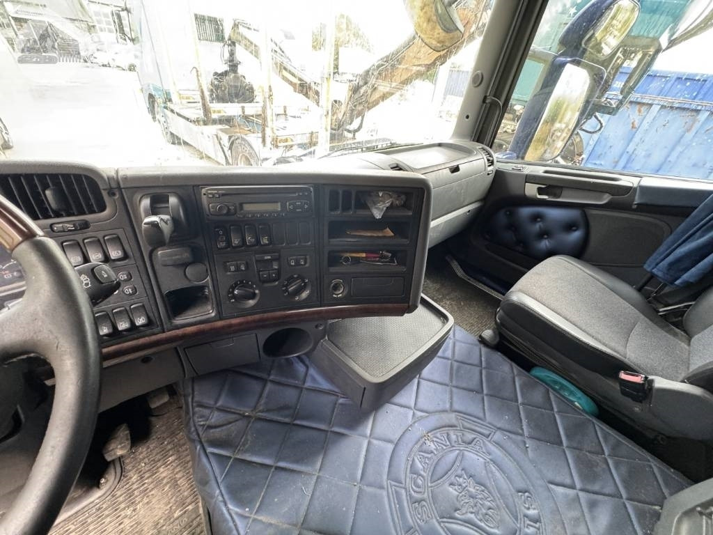 بصندوق مغلق شاحنة Scania R 420 LB: صور 34 بصندوق مغلق شاحنة Scania R 420 LB: صور 34