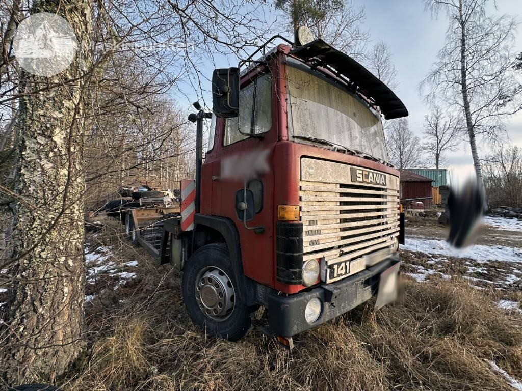 Scania T 141 - شاحنة قطع الأشجار: صور 3 Scania T 141 - شاحنة قطع الأشجار: صور 3