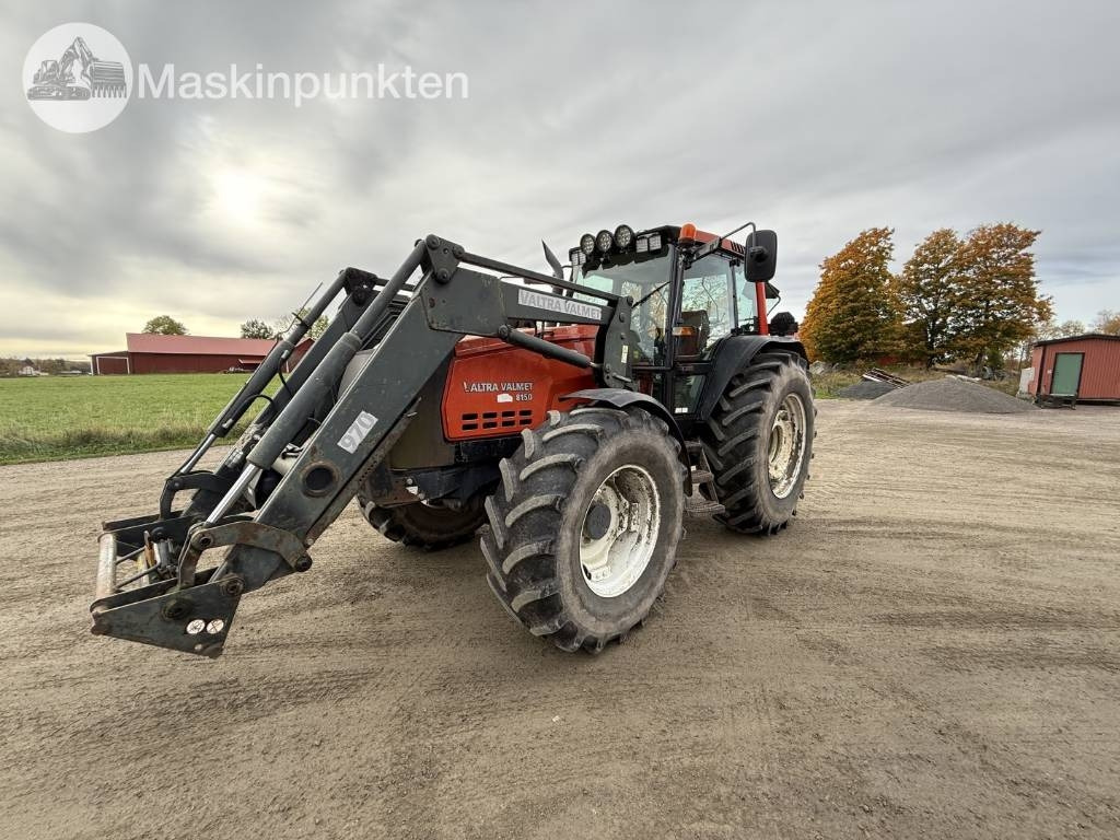 Valtra Valmet 8150-4 - جرار: صور 1 Valtra Valmet 8150-4 - جرار: صور 1