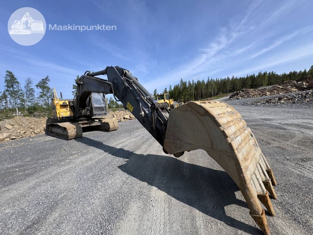 Volvo EC 250 E N L - حفارات زحافة: صور 5 Volvo EC 250 E N L - حفارات زحافة: صور 5