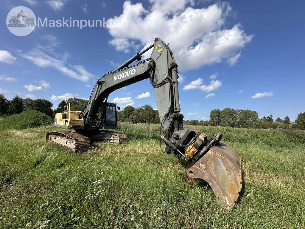 Volvo EC 290 C L - حفارات زحافة: صور 1 Volvo EC 290 C L - حفارات زحافة: صور 1