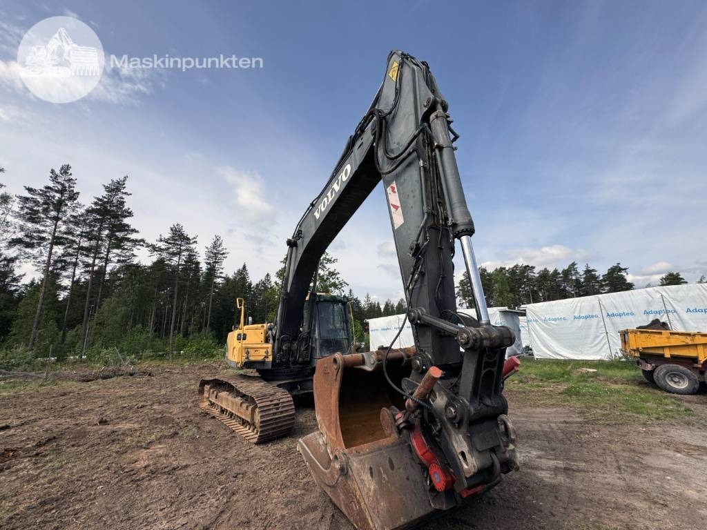 Volvo EC 290 C L - حفارات زحافة: صور 4 Volvo EC 290 C L - حفارات زحافة: صور 4
