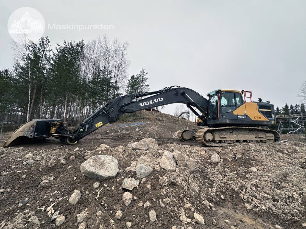 Volvo EC 300 EL - حفارات زحافة: صور 1 Volvo EC 300 EL - حفارات زحافة: صور 1