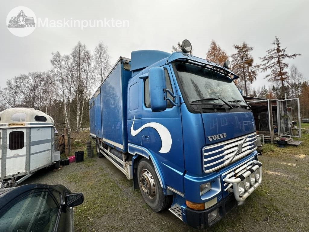 Volvo FH 12 - شاحنة نقل المواشي شاحنة: صور 3 Volvo FH 12 - شاحنة نقل المواشي شاحنة: صور 3