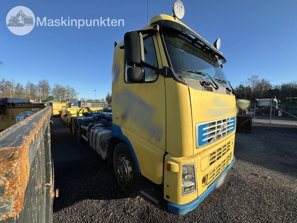 Volvo FH 12 - شاحنة ذات الخطاف: صور 3 Volvo FH 12 - شاحنة ذات الخطاف: صور 3