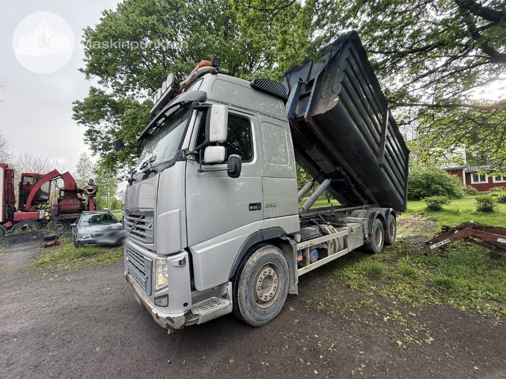 Volvo FH 16 660 - شاحنة ذات الخطاف: صور 1 Volvo FH 16 660 - شاحنة ذات الخطاف: صور 1