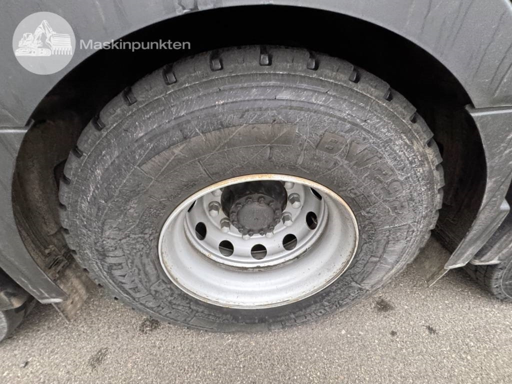 قلابات Volvo FH 16 750: صور 21