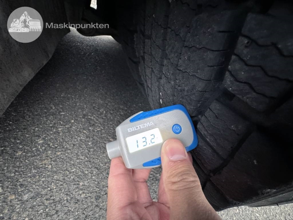 قلابات Volvo FH 16 750: صور 11