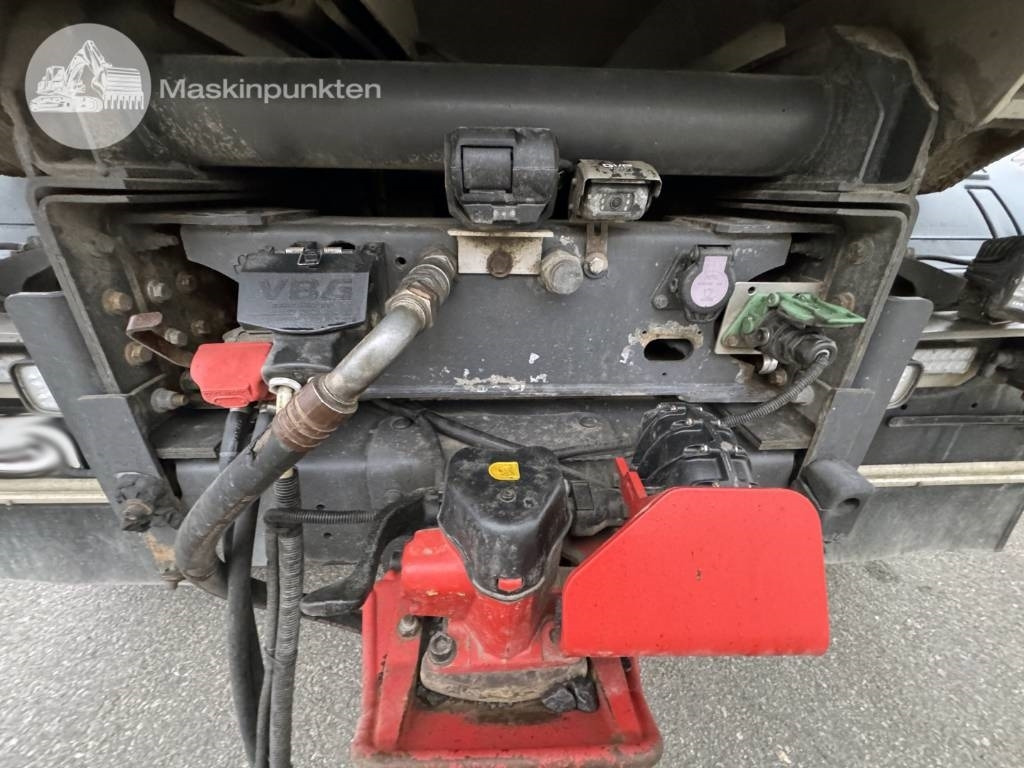 قلابات Volvo FH 16 750: صور 16