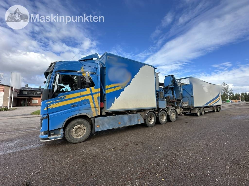 Volvo FH 16 750 - شاحنة قطع الأشجار: صور 1 Volvo FH 16 750 - شاحنة قطع الأشجار: صور 1