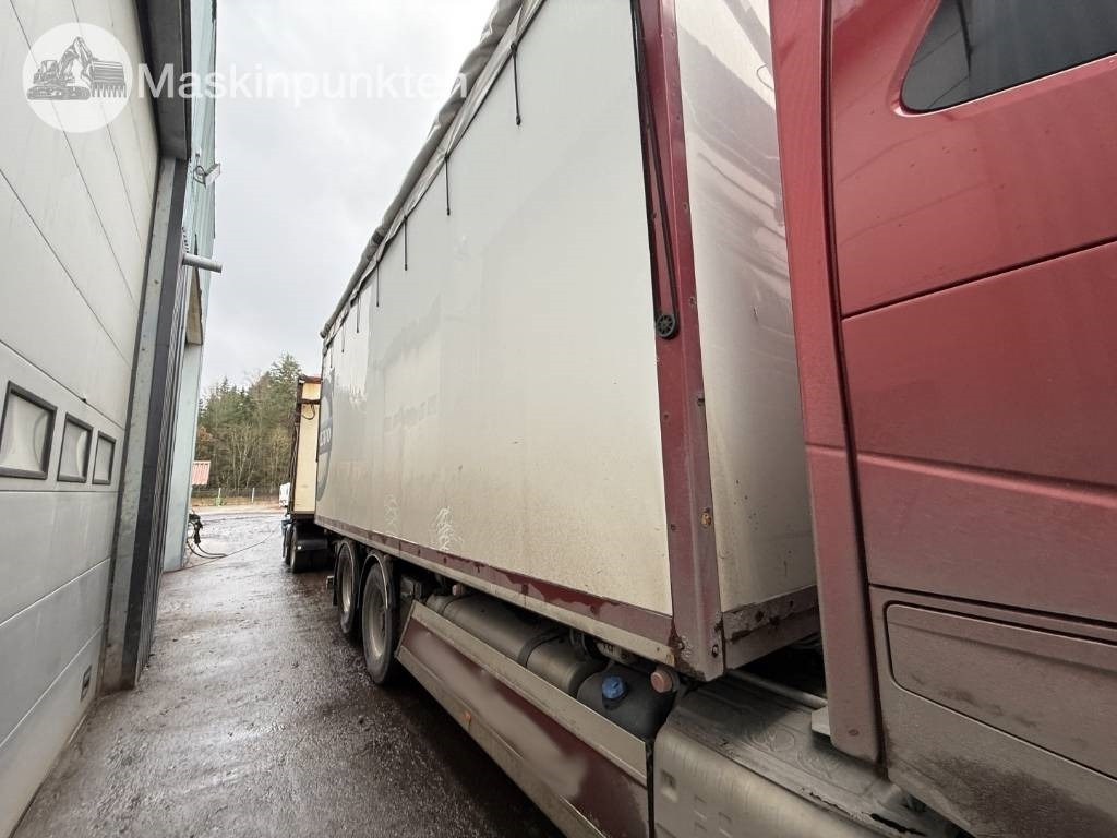 Volvo FH 16 - شاحنة قطع الأشجار: صور 4 Volvo FH 16 - شاحنة قطع الأشجار: صور 4