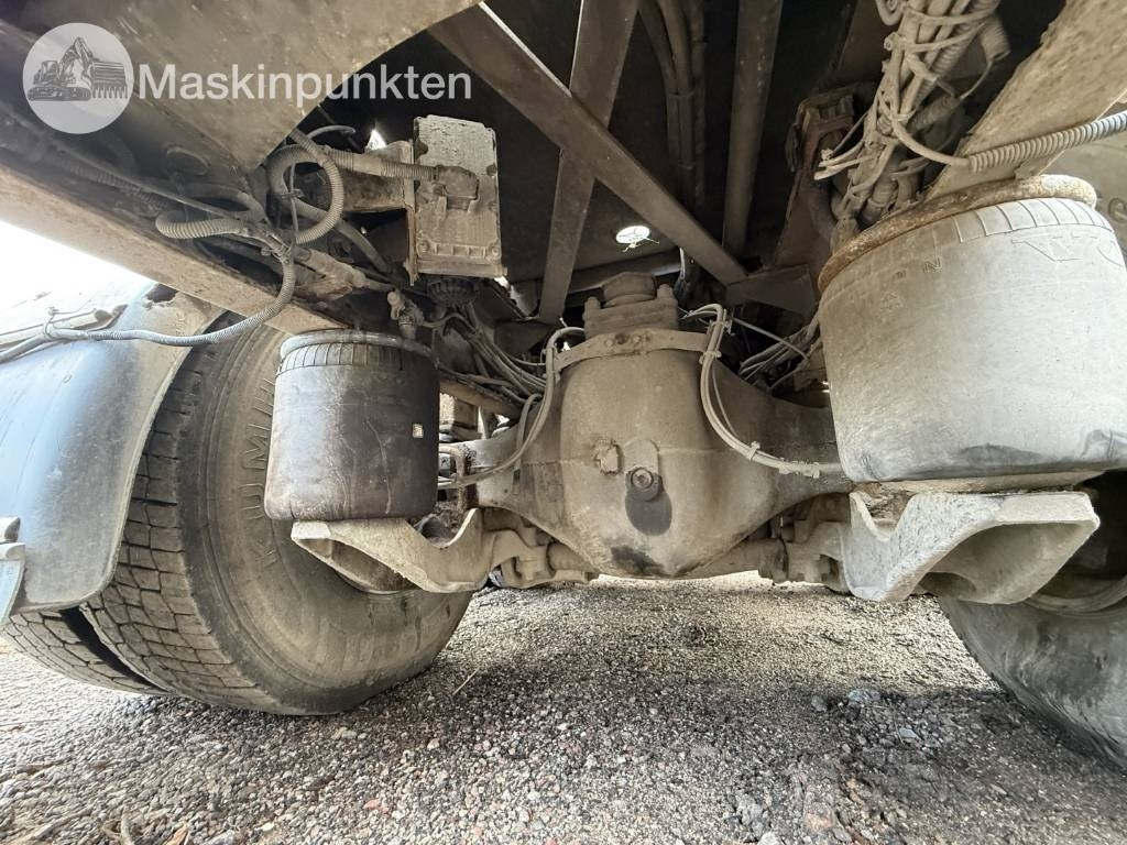 شاحنة قطع الأشجار Volvo FH 540: صور 16