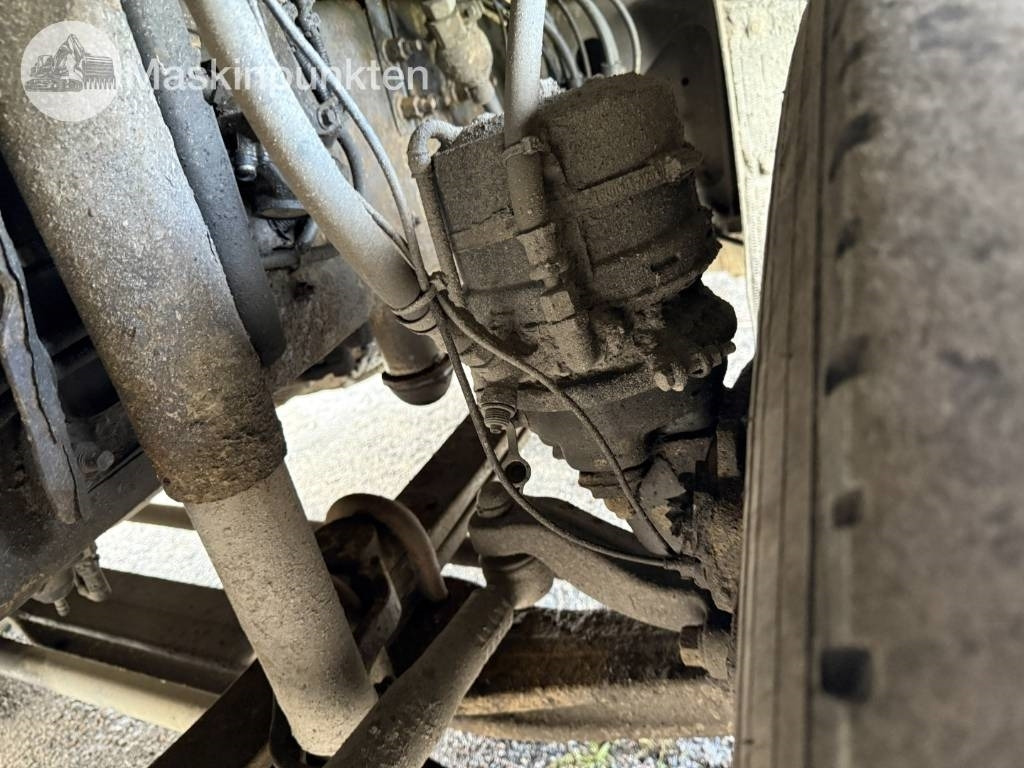 شاحنة قطع الأشجار Volvo FH 540: صور 8