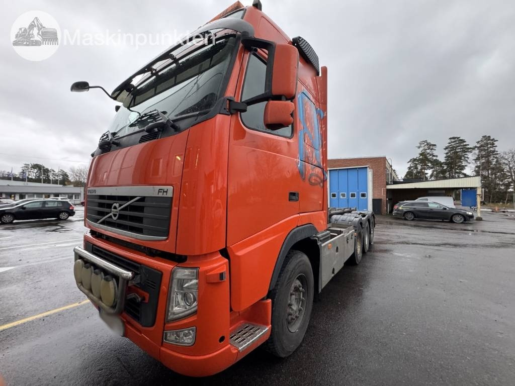 Volvo FH 8*4 Tridem lastväxlare - شاحنة ذات الخطاف: صور 1 Volvo FH 8*4 Tridem lastväxlare - شاحنة ذات الخطاف: صور 1